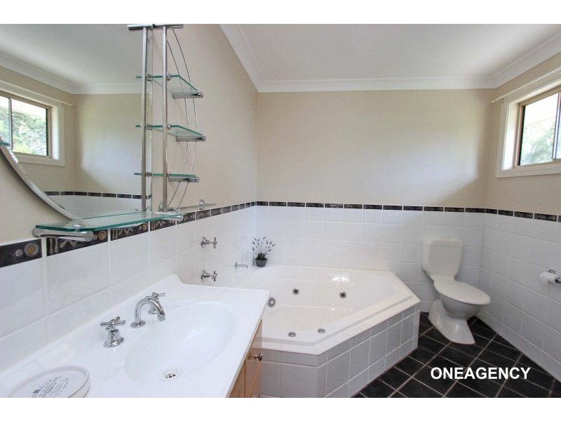 10 Haven Crescent, Aldavilla NSW 2440