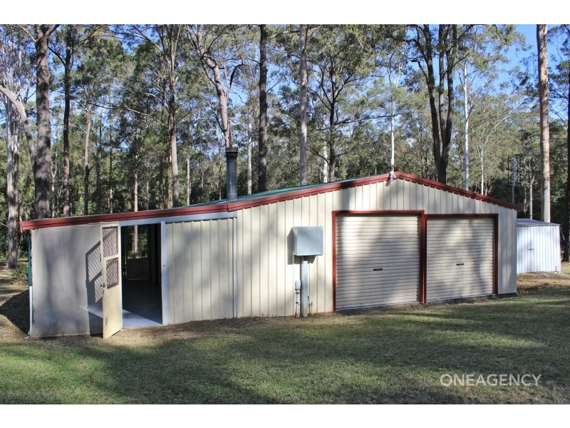 22 Hillview Drive, Yarravel NSW 2440