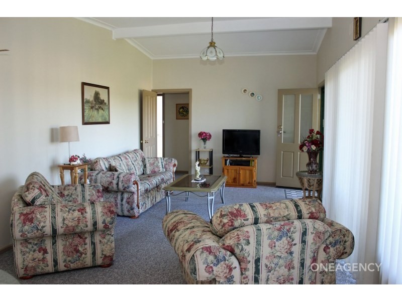 6 Druitt Street, South Kempsey NSW 2440
