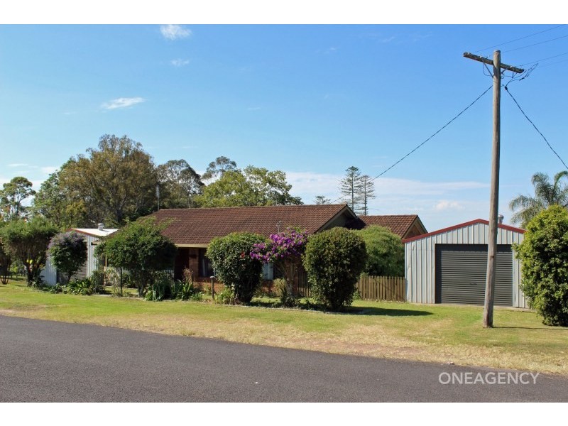 18 Great North Road, Frederickton NSW 2440