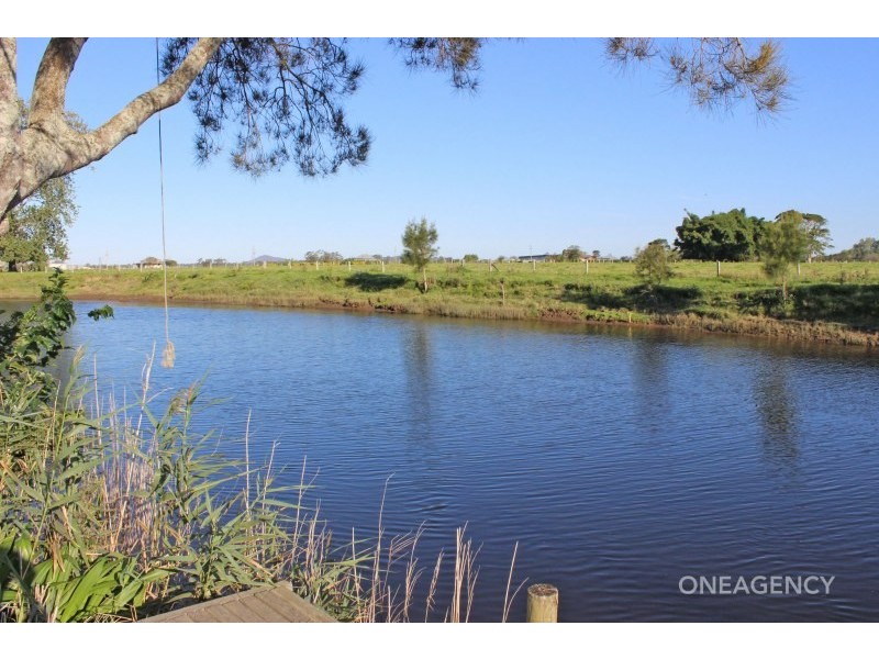 1 Hat Head Road, Kinchela NSW 2440