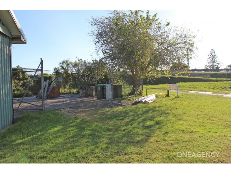 1 Hat Head Road, Kinchela NSW 2440