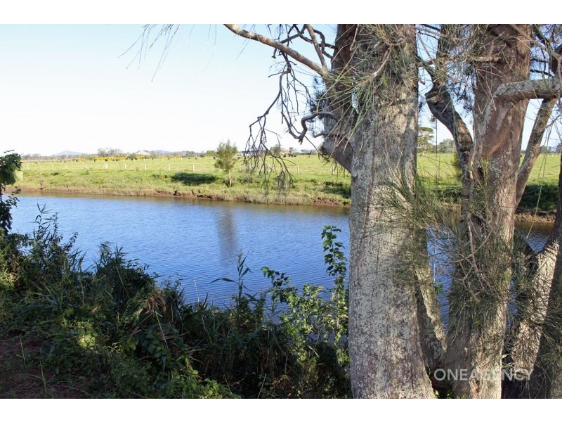 1 Hat Head Road, Kinchela NSW 2440