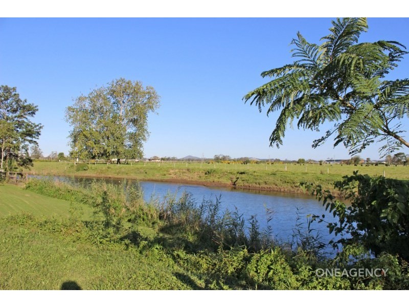 1 Hat Head Road, Kinchela NSW 2440