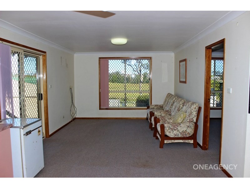 26 Mitchell Avenue, West Kempsey NSW 2440