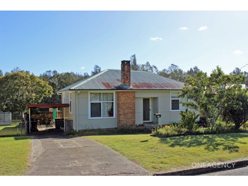 28 Neville Everson Street, West Kempsey NSW 2440