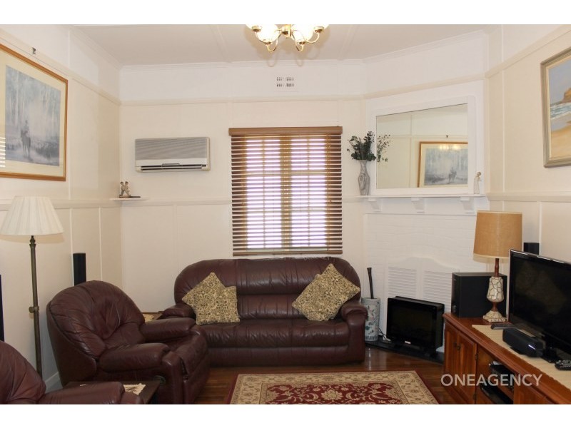 9 Wide Street, West Kempsey NSW 2440