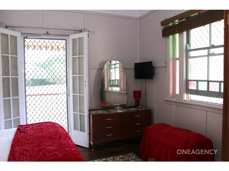 9 Wide Street, West Kempsey NSW 2440