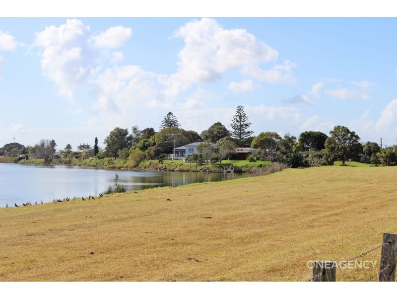 3 Riverside Drive, Kinchela NSW 2440