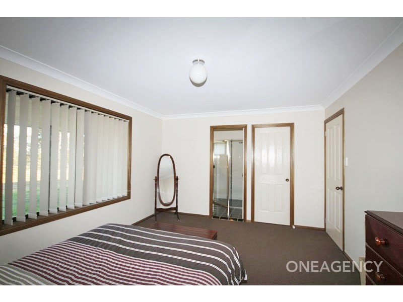 8 Wattle Place, Yarravel NSW 2440