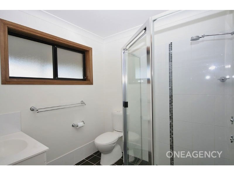 8 Wattle Place, Yarravel NSW 2440