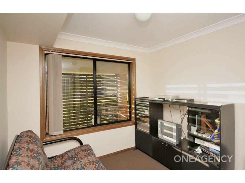 8 Wattle Place, Yarravel NSW 2440