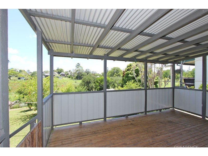 17 Sullivan Street, East Kempsey NSW 2440
