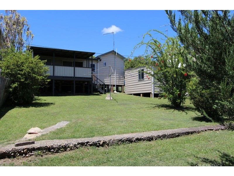 17 Sullivan Street, East Kempsey NSW 2440