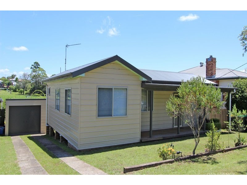 17 Sullivan Street, East Kempsey NSW 2440