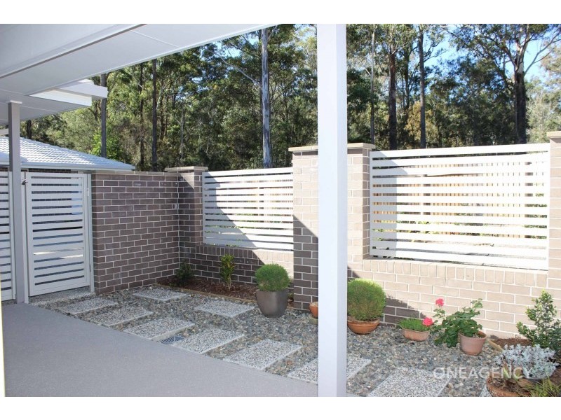 2/6 Blue Wren Close, Port Macquarie NSW 2444