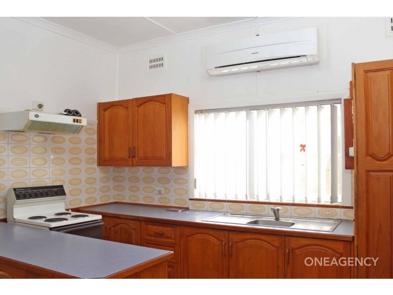 13 Park Avenue, West Kempsey NSW 2440