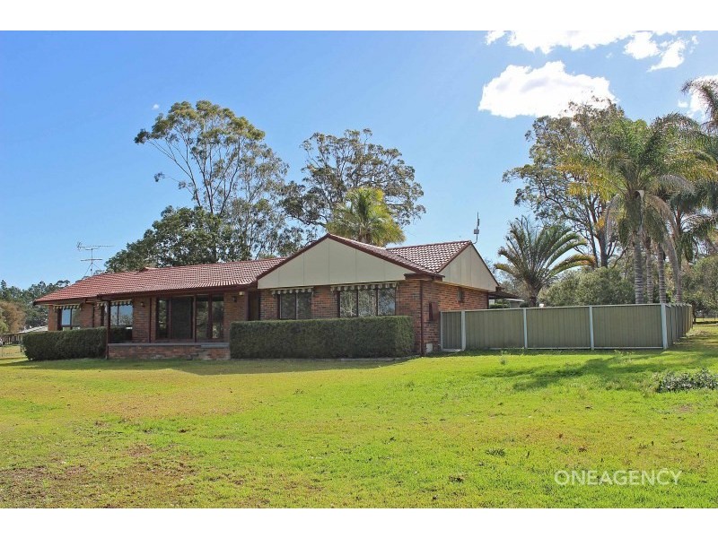 9  Airport Road, Aldavilla NSW 2440