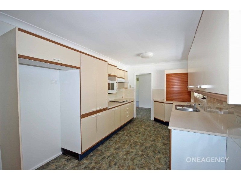 9  Airport Road, Aldavilla NSW 2440