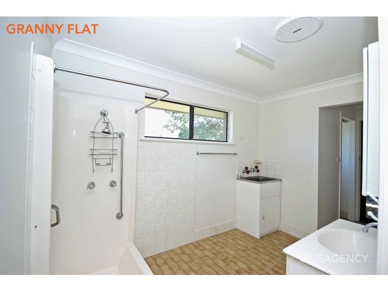 9  Airport Road, Aldavilla NSW 2440