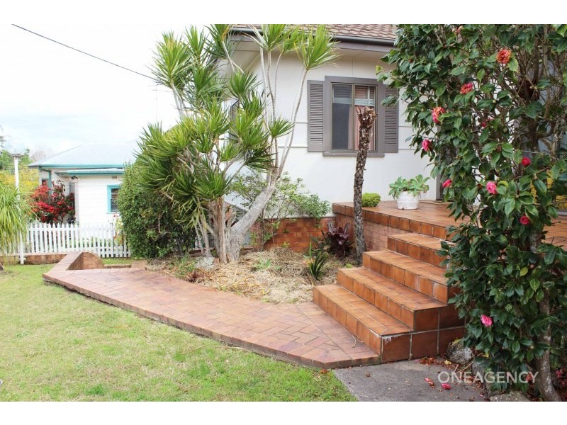 2 Victoria Street, East Kempsey NSW 2440