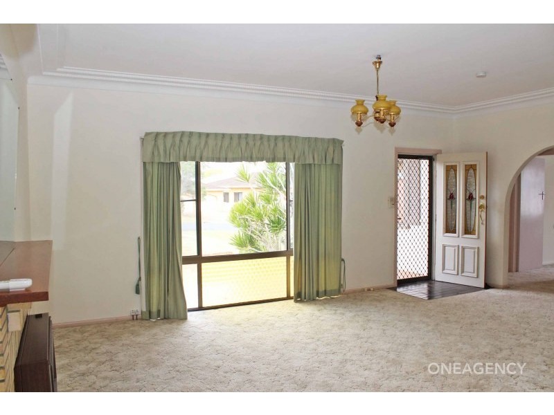 2 Victoria Street, East Kempsey NSW 2440