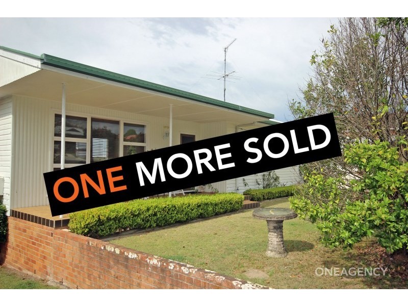 33 Wide Street, West Kempsey NSW 2440