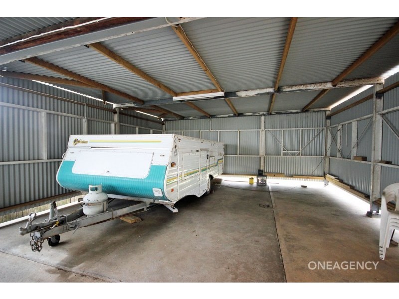 33 Wide Street, West Kempsey NSW 2440