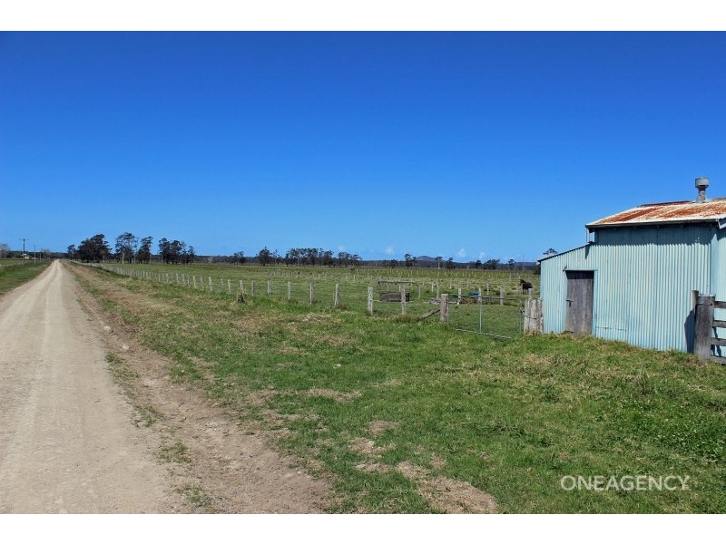 87 Right Bank Road, Kinchela NSW 2440