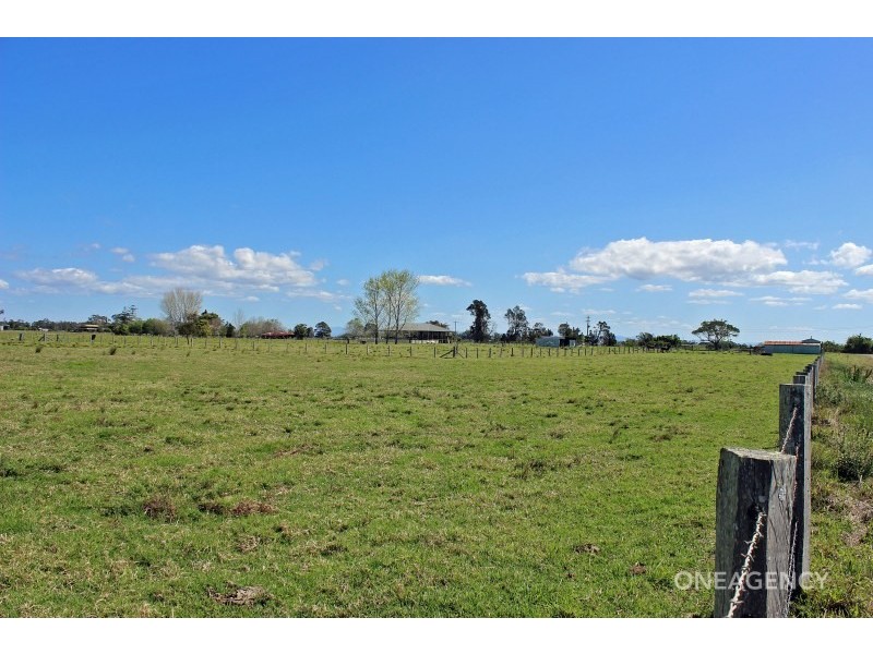 87 Right Bank Road, Kinchela NSW 2440