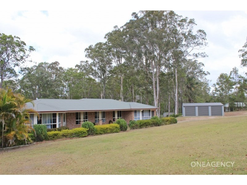 24 Hillview Drive, Yarravel NSW 2440