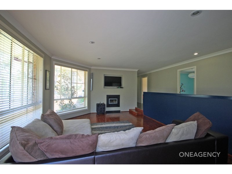 24 Hillview Drive, Yarravel NSW 2440