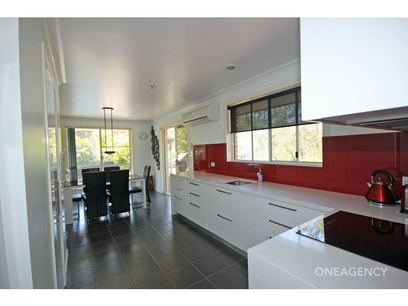 24 Hillview Drive, Yarravel NSW 2440