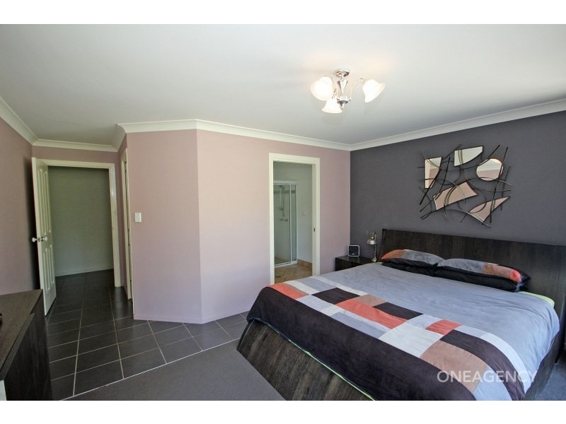 24 Hillview Drive, Yarravel NSW 2440