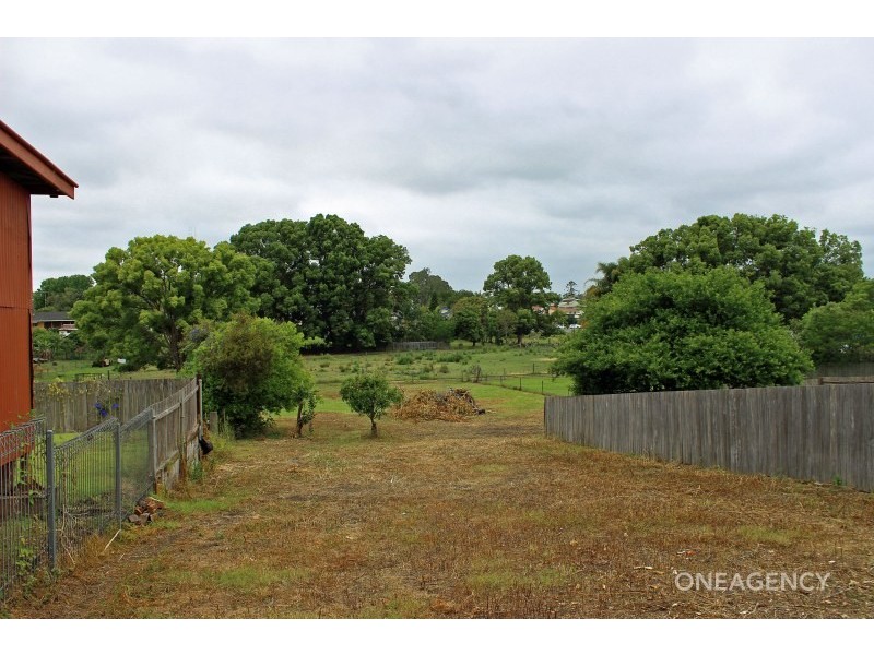 37 Wide Street, West Kempsey NSW 2440