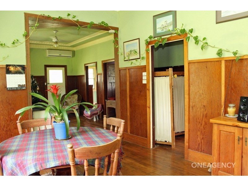 2 Silverwood Avenue, Temagog NSW 2440