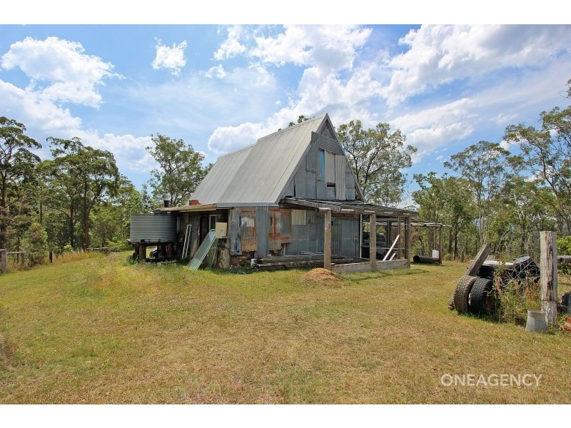 168 Apple Tree Lane, Temagog NSW 2440