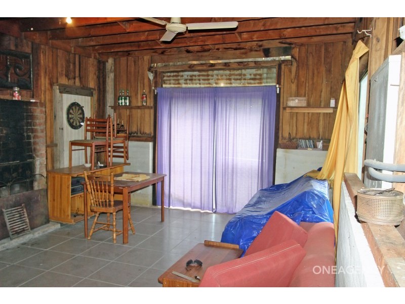 168 Apple Tree Lane, Temagog NSW 2440