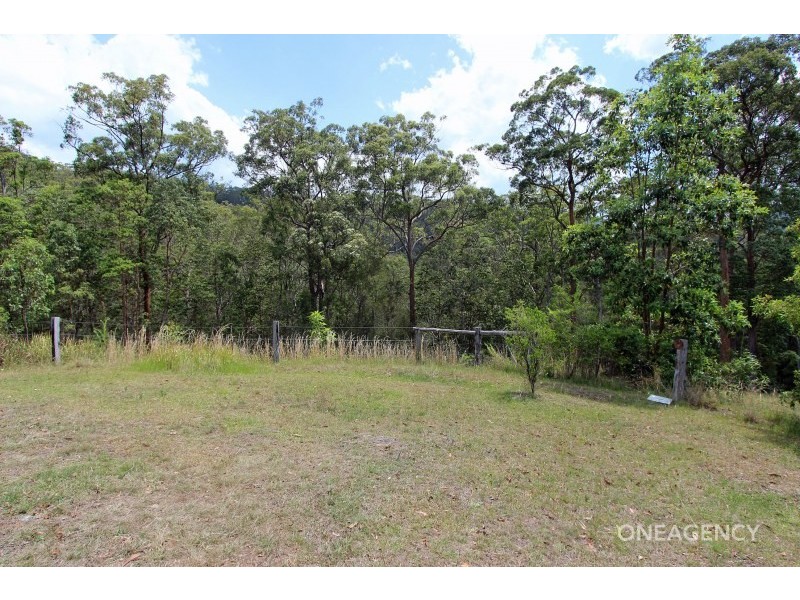 168 Apple Tree Lane, Temagog NSW 2440