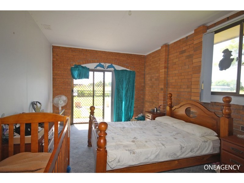 8 Barnard Street, Gladstone NSW 2440