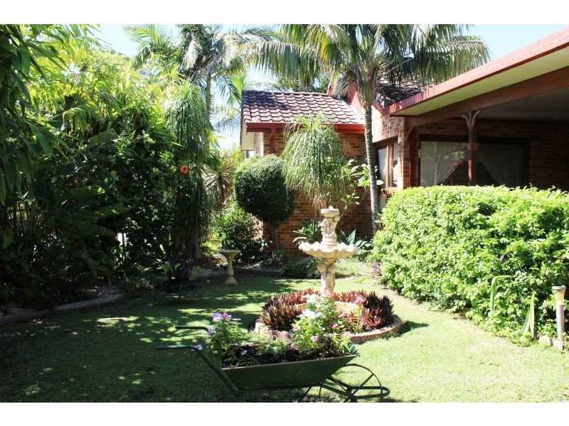 21 Mitchell Avenue, West Kempsey NSW 2440