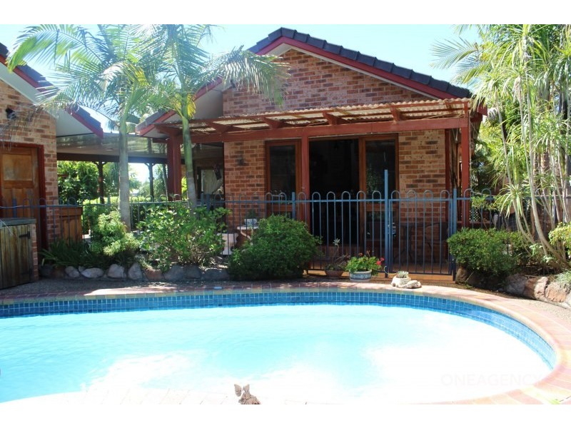 21 Mitchell Avenue, West Kempsey NSW 2440