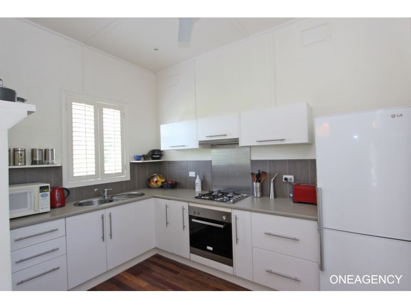 24 Sea Street, West Kempsey NSW 2440