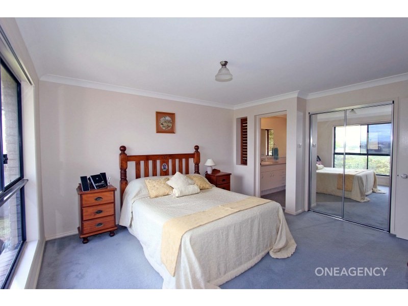 6 Springfields Drive, Greenhill NSW 2440