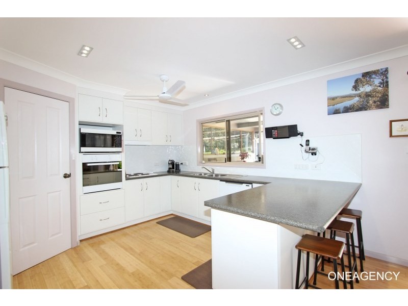 9a Airport Road, Aldavilla NSW 2440