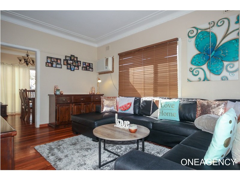 18 Park Avenue, West Kempsey NSW 2440