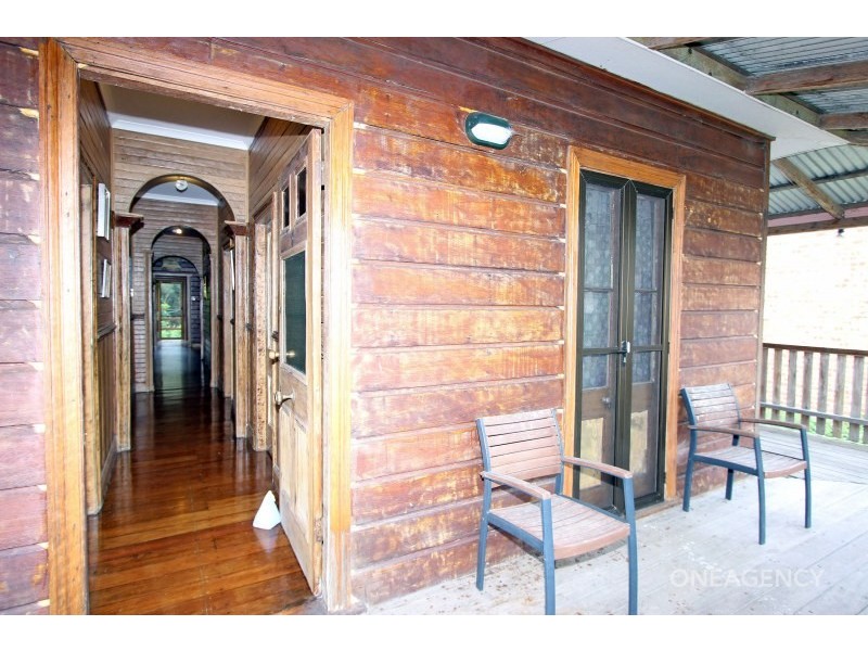 25 Pacific Street, Crescent Head NSW 2440
