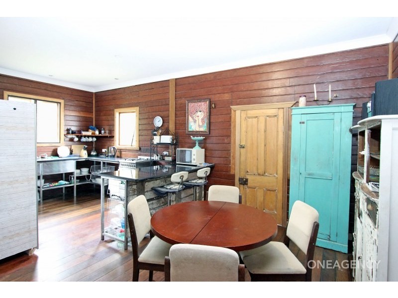 25 Pacific Street, Crescent Head NSW 2440