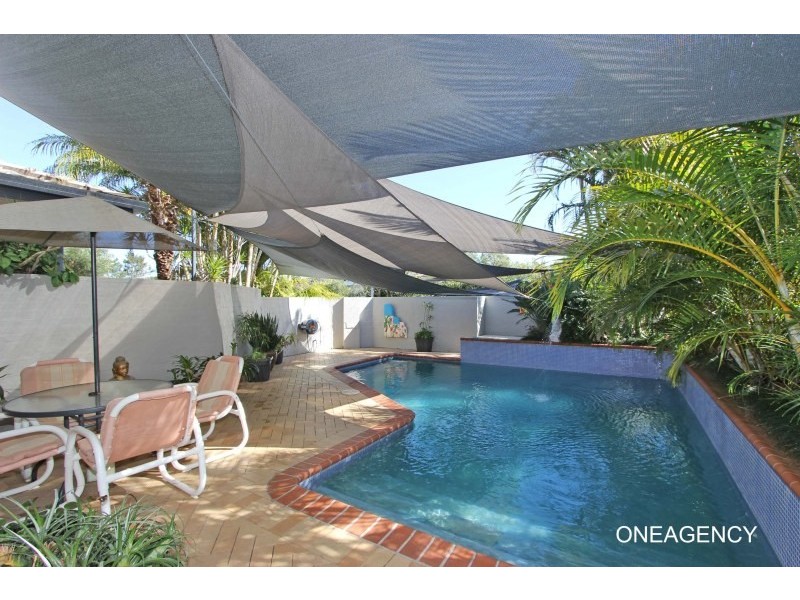 22 Cook Drive, South West Rocks NSW 2431