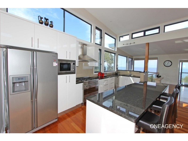 44 Skyline Crescent, Crescent Head NSW 2440